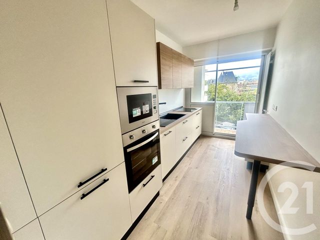 Appartement F3 &agrave; vendre - 3 pi&egrave;ces - 70 m2 - Pau - 64 - AQUITAINE