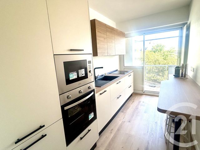 Appartement F3 &agrave; vendre - 3 pi&egrave;ces - 70 m2 - Pau - 64 - AQUITAINE
