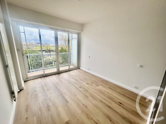 Appartement F3 &agrave; vendre - 3 pi&egrave;ces - 70 m2 - Pau - 64 - AQUITAINE