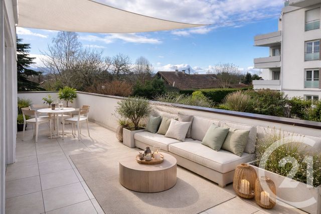 Appartement F5 &agrave; vendre - 5 pi&egrave;ces - 126 m2 - Pau - 64 - AQUITAINE