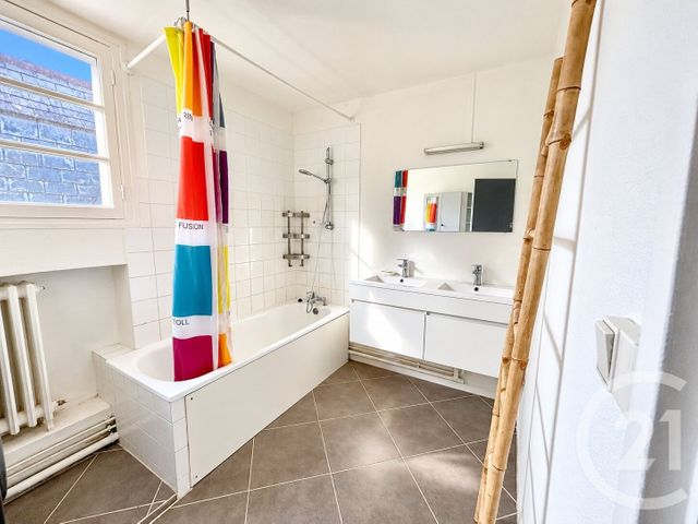 Appartement F4 &agrave; vendre - 4 pi&egrave;ces - 81 m2 - Pau - 64 - AQUITAINE