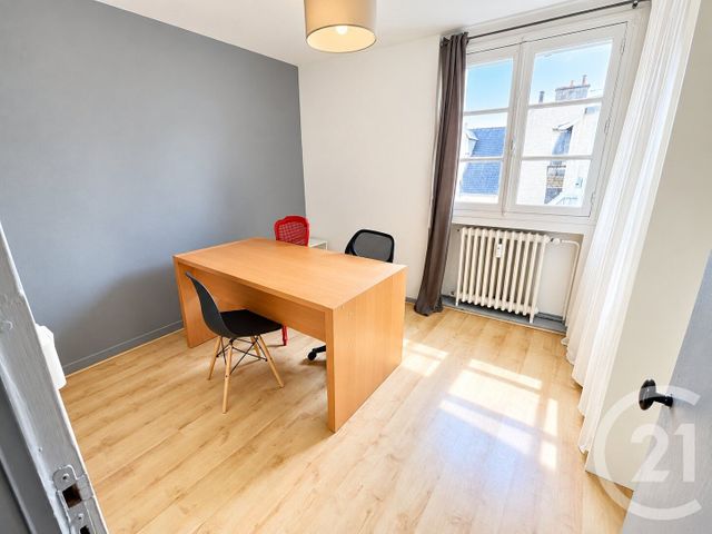 Appartement F4 &agrave; vendre - 4 pi&egrave;ces - 81 m2 - Pau - 64 - AQUITAINE