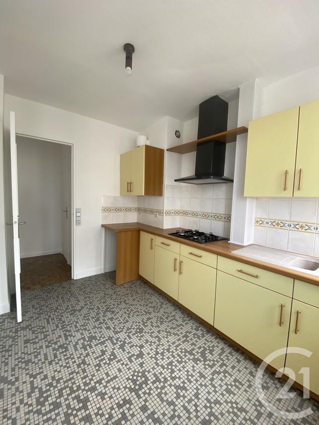 Appartement T2 &agrave; louer - 2 pi&egrave;ces - 36,15 m2 - Pau - 64 - AQUITAINE