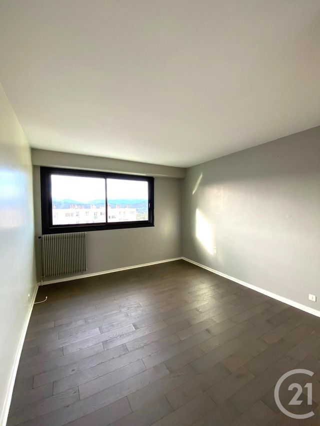 Appartement F4 &agrave; louer - 4 pi&egrave;ces - 114 m2 - Pau - 64 - AQUITAINE
