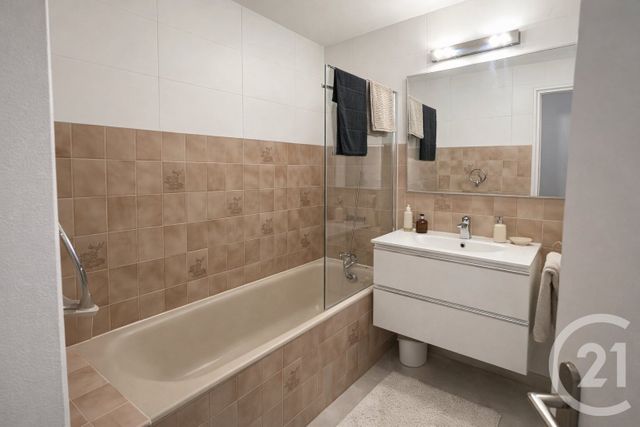 Appartement F1 &agrave; vendre - 1 pi&egrave;ce - 28 m2 - Pau - 64 - AQUITAINE