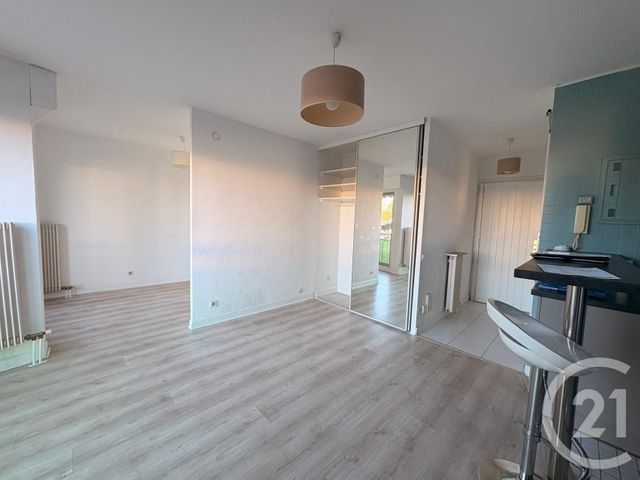 Appartement F1 &agrave; louer - 1 pi&egrave;ce - 29,32 m2 - Pau - 64 - AQUITAINE