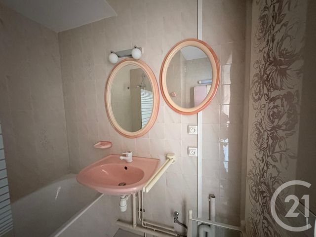 Appartement F1 &agrave; louer - 1 pi&egrave;ce - 29,32 m2 - Pau - 64 - AQUITAINE