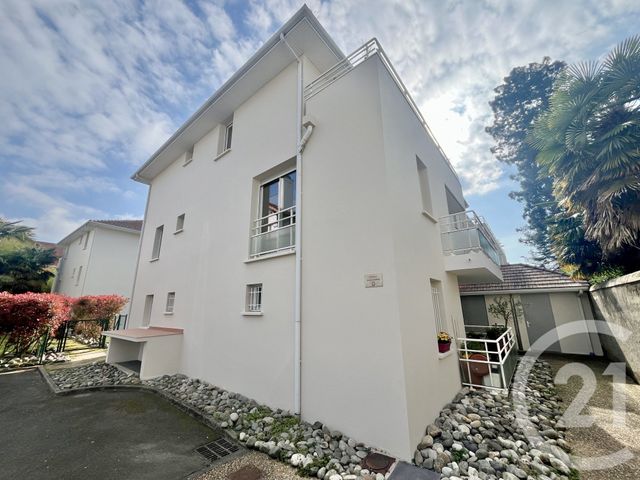 Appartement F4 &agrave; vendre - 4 pi&egrave;ces - 101,25 m2 - Pau - 64 - AQUITAINE