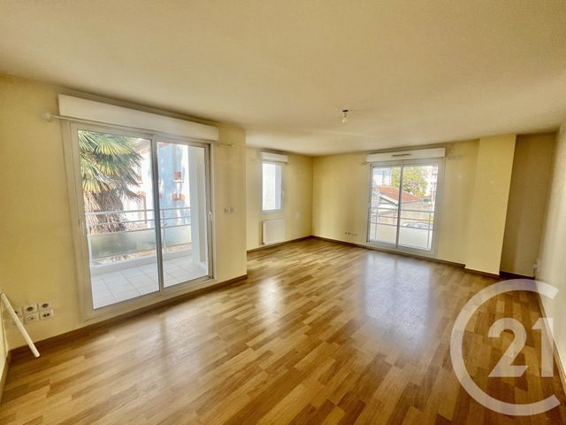 Appartement F4 &agrave; vendre - 4 pi&egrave;ces - 101,25 m2 - Pau - 64 - AQUITAINE