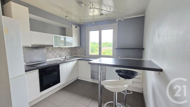 Appartement T3 &agrave; louer - 3 pi&egrave;ces - 69,12 m2 - Bizanos - 64 - AQUITAINE