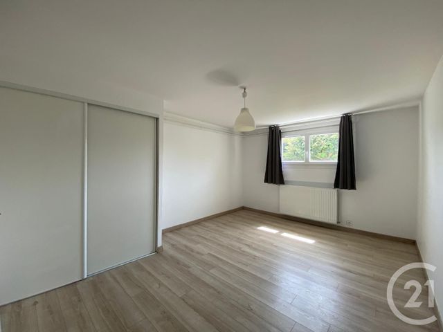 Maison &agrave; louer - 6 pi&egrave;ces - 169,12 m2 - Pau - 64 - AQUITAINE