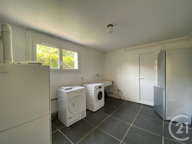 Maison &agrave; louer - 6 pi&egrave;ces - 169,12 m2 - Pau - 64 - AQUITAINE