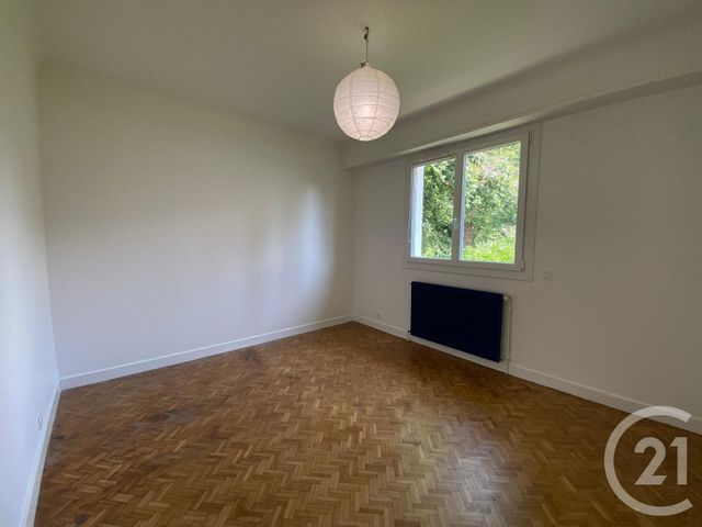 Maison &agrave; louer - 6 pi&egrave;ces - 169,12 m2 - Pau - 64 - AQUITAINE