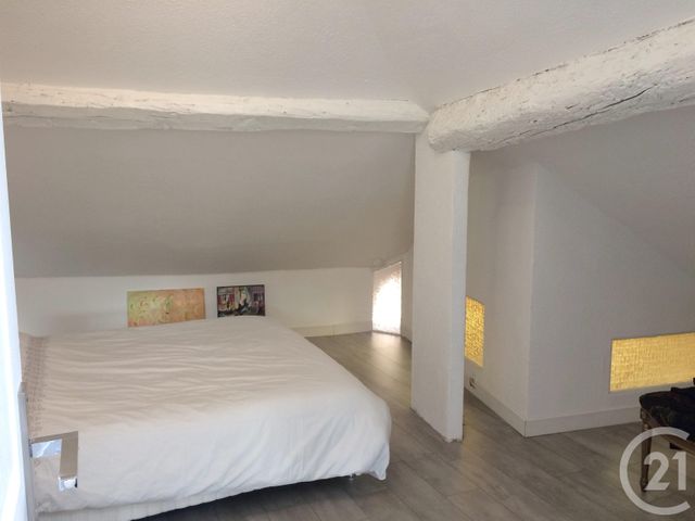 Appartement T2 &agrave; louer - 2 pi&egrave;ces - 69,57 m2 - Pau - 64 - AQUITAINE