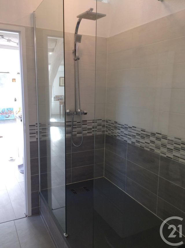 Appartement T2 &agrave; louer - 2 pi&egrave;ces - 69,57 m2 - Pau - 64 - AQUITAINE