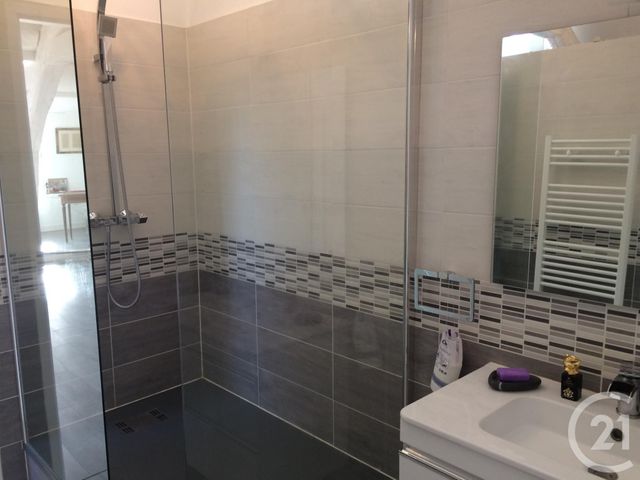Appartement T2 &agrave; louer - 2 pi&egrave;ces - 69,57 m2 - Pau - 64 - AQUITAINE