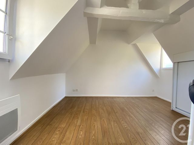Appartement T2 &agrave; louer - 2 pi&egrave;ces - 26,13 m2 - Lescar - 64 - AQUITAINE
