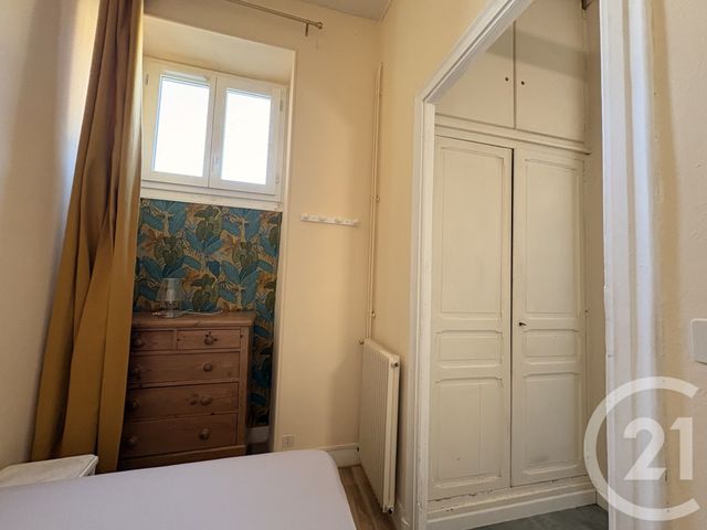 Appartement T1 &agrave; louer - 1 pi&egrave;ce - 25,83 m2 - Pau - 64 - AQUITAINE