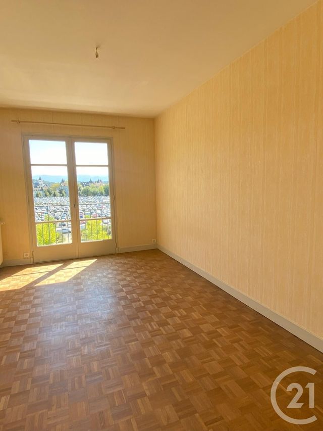 Appartement T4 &agrave; louer - 4 pi&egrave;ces - 84,95 m2 - Pau - 64 - AQUITAINE