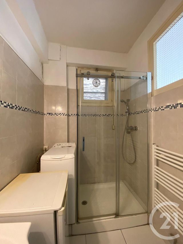 Appartement Studio &agrave; louer - 1 pi&egrave;ce - 21,91 m2 - Pau - 64 - AQUITAINE