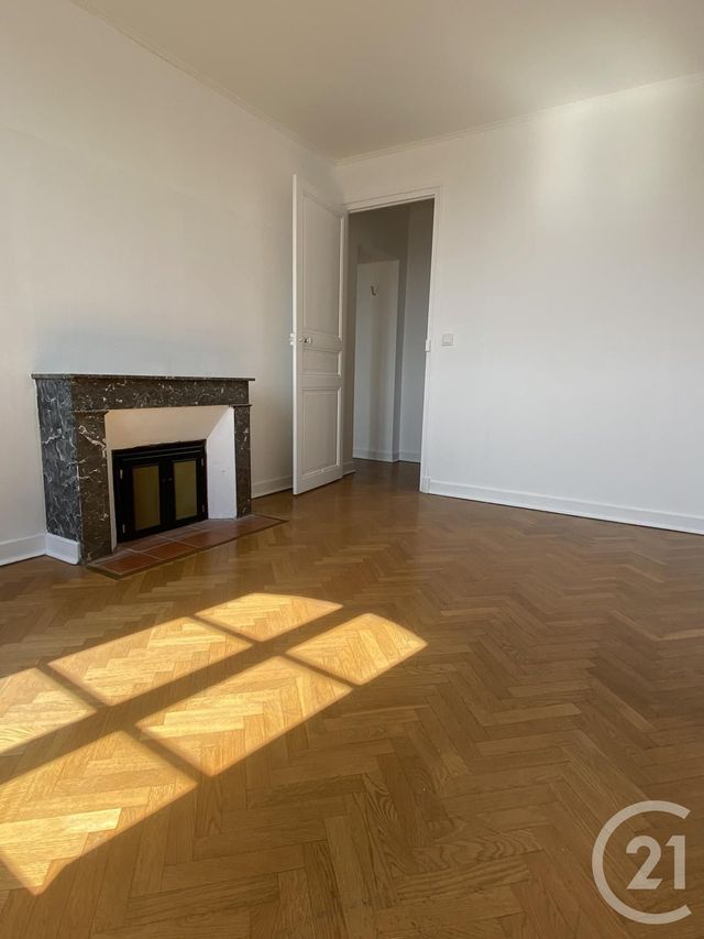Appartement F3 &agrave; louer - 3 pi&egrave;ces - 68,92 m2 - Pau - 64 - AQUITAINE