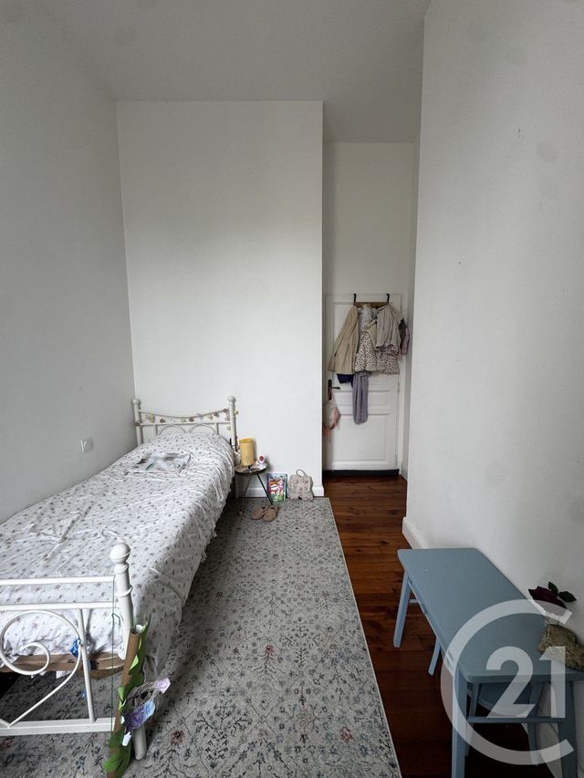 Appartement T3 &agrave; louer - 3 pi&egrave;ces - 69,76 m2 - Pau - 64 - AQUITAINE
