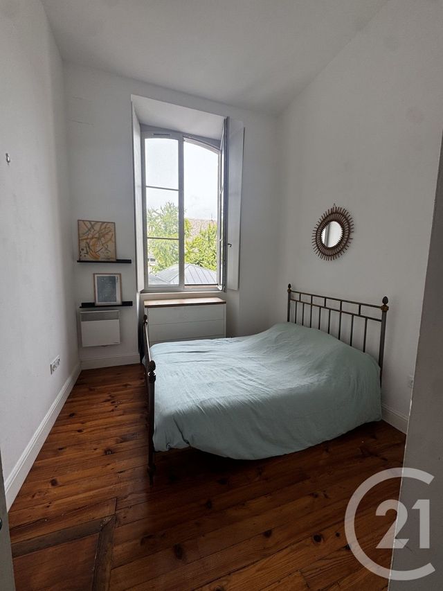Appartement T3 &agrave; louer - 3 pi&egrave;ces - 69,76 m2 - Pau - 64 - AQUITAINE