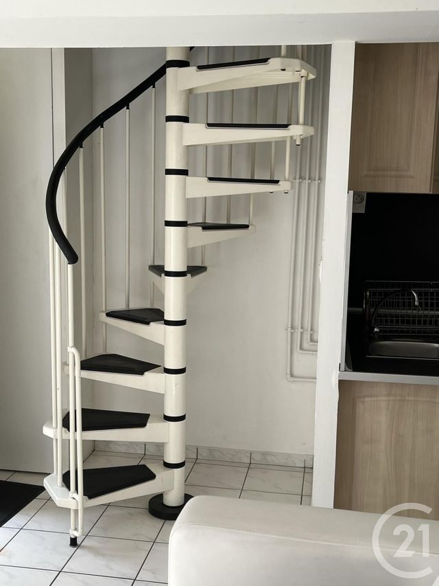 Appartement T1 &agrave; louer - 2 pi&egrave;ces - 27,41 m2 - Lescar - 64 - AQUITAINE