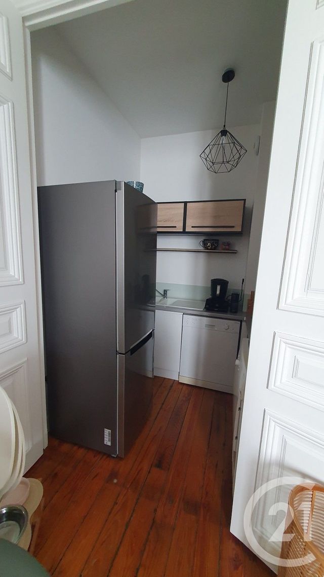 Appartement T3 &agrave; louer - 3 pi&egrave;ces - 64,24 m2 - Pau - 64 - AQUITAINE