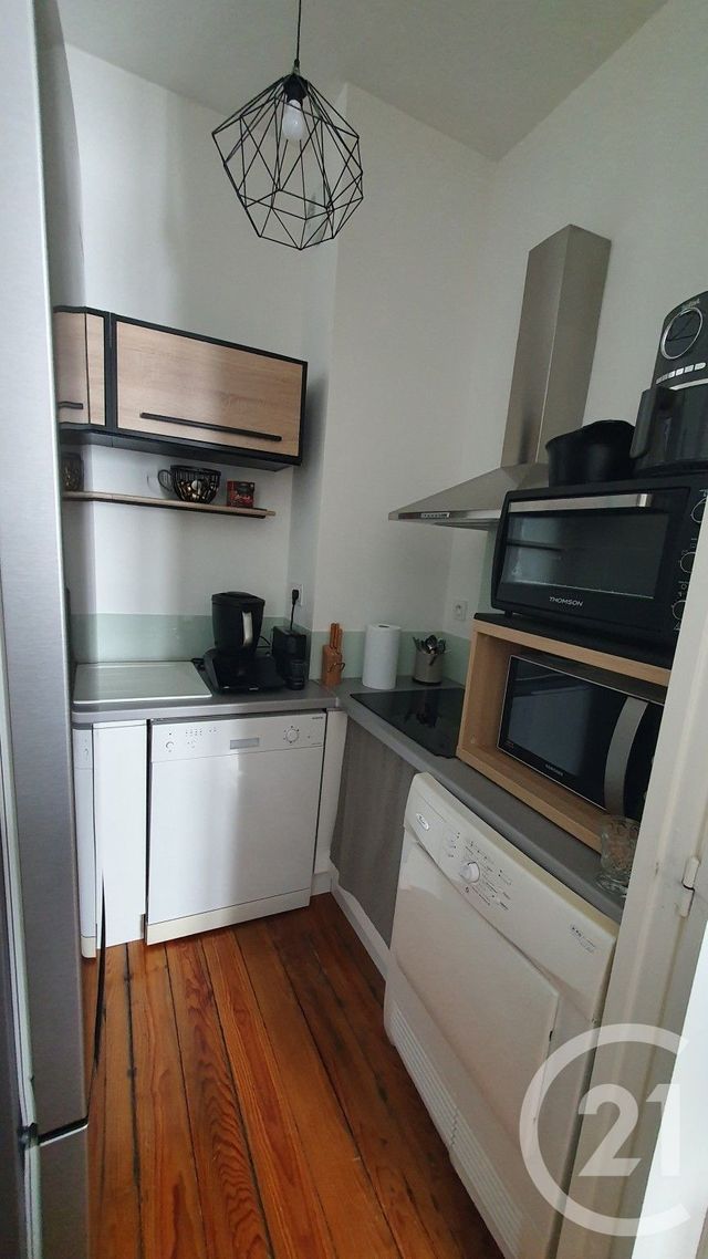 Appartement T3 &agrave; louer - 3 pi&egrave;ces - 64,24 m2 - Pau - 64 - AQUITAINE