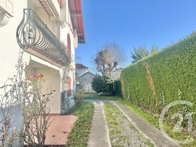 Maison &agrave; vendre - 6 pi&egrave;ces - 215 m2 - Pau - 64 - AQUITAINE