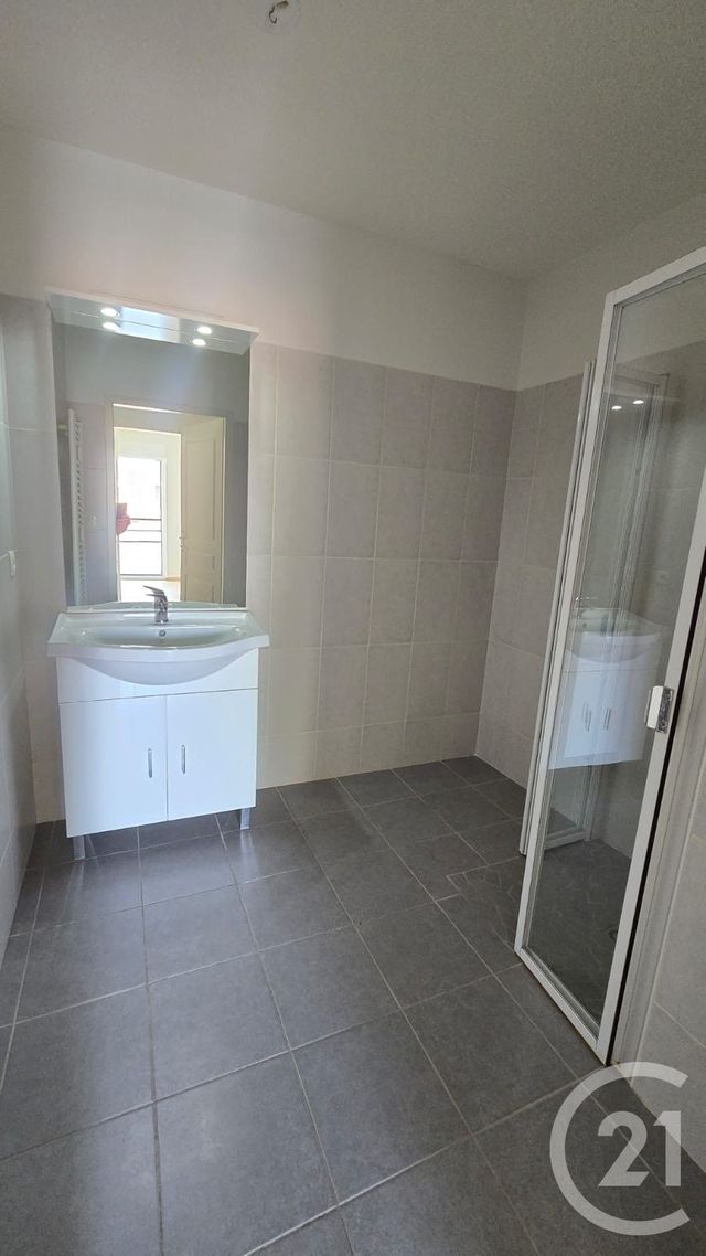 Appartement T3 &agrave; vendre - 3 pi&egrave;ces - 68,14 m2 - Pau - 64 - AQUITAINE