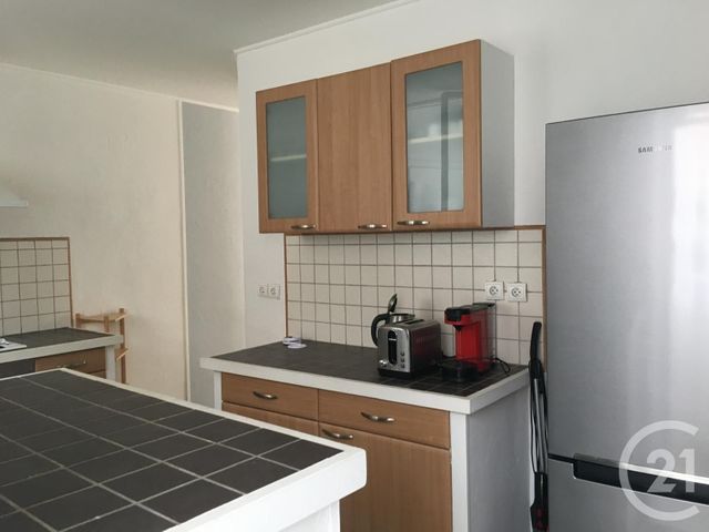 Appartement T3 &agrave; louer - 3 pi&egrave;ces - 61,84 m2 - Pau - 64 - AQUITAINE