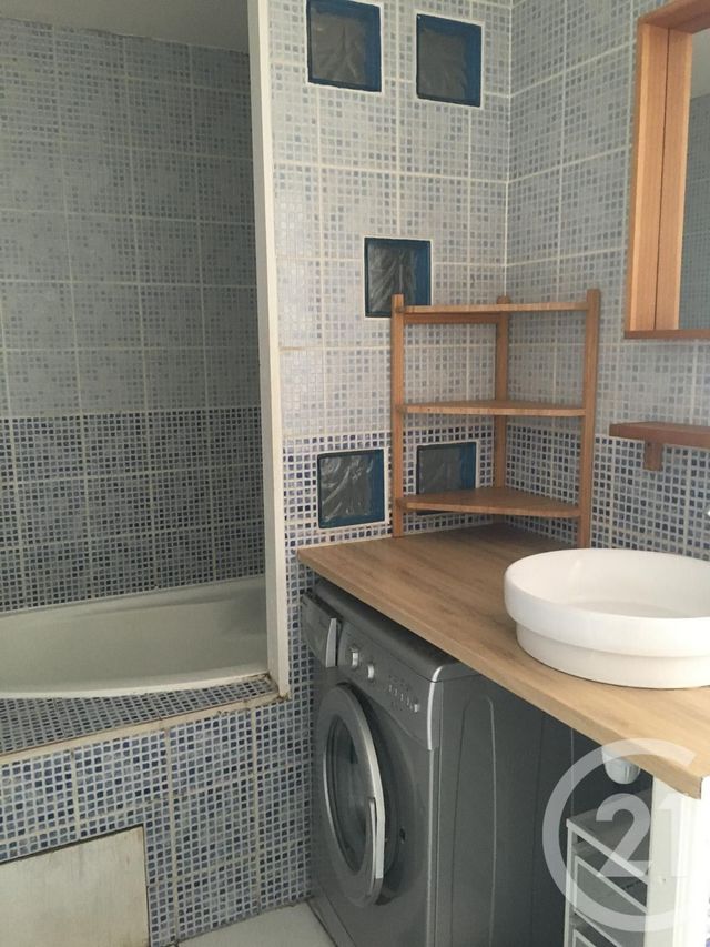 Appartement T3 &agrave; louer - 3 pi&egrave;ces - 61,84 m2 - Pau - 64 - AQUITAINE