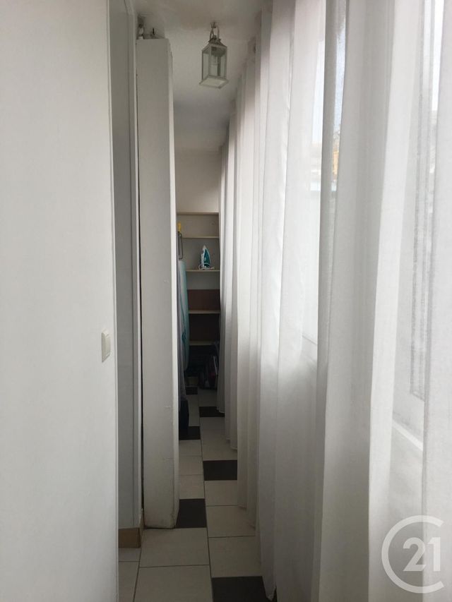 Appartement T3 &agrave; louer - 3 pi&egrave;ces - 61,84 m2 - Pau - 64 - AQUITAINE