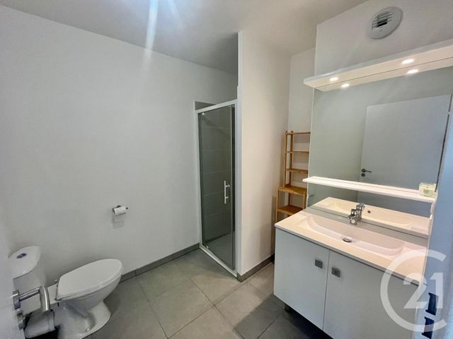 Appartement T2 &agrave; louer - 2 pi&egrave;ces - 43,78 m2 - Pau - 64 - AQUITAINE