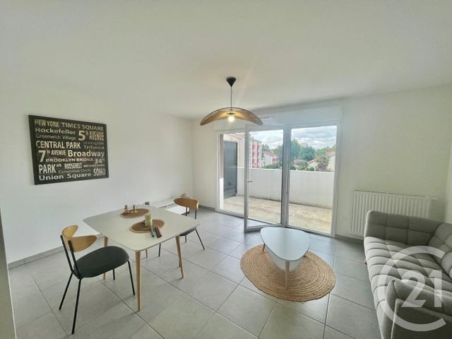 Appartement T2 &agrave; louer - 2 pi&egrave;ces - 43,78 m2 - Pau - 64 - AQUITAINE