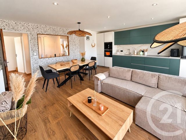 Appartement F4 &agrave; vendre - 4 pi&egrave;ces - 81 m2 - Pau - 64 - AQUITAINE
