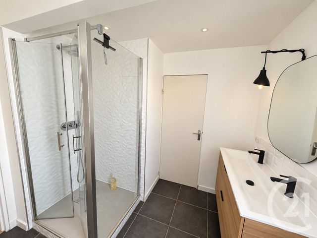 Appartement F4 &agrave; vendre - 4 pi&egrave;ces - 81 m2 - Pau - 64 - AQUITAINE