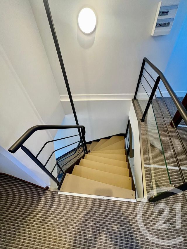Appartement F5 &agrave; vendre - 5 pi&egrave;ces - 153 m2 - Pau - 64 - AQUITAINE