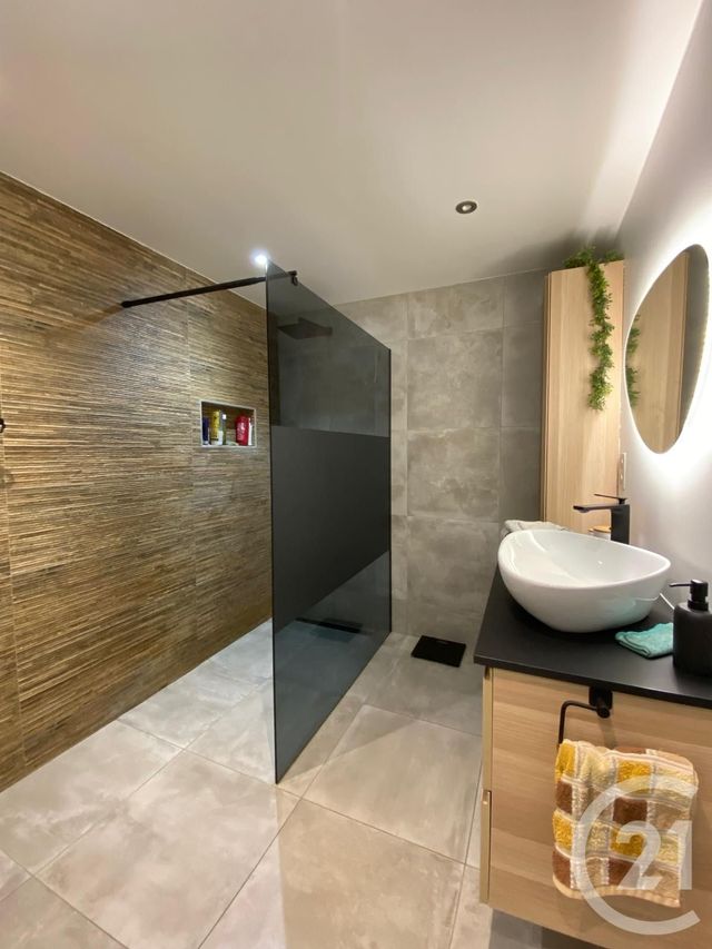 Maison &agrave; louer - 5 pi&egrave;ces - 117 m2 - Lescar - 64 - AQUITAINE