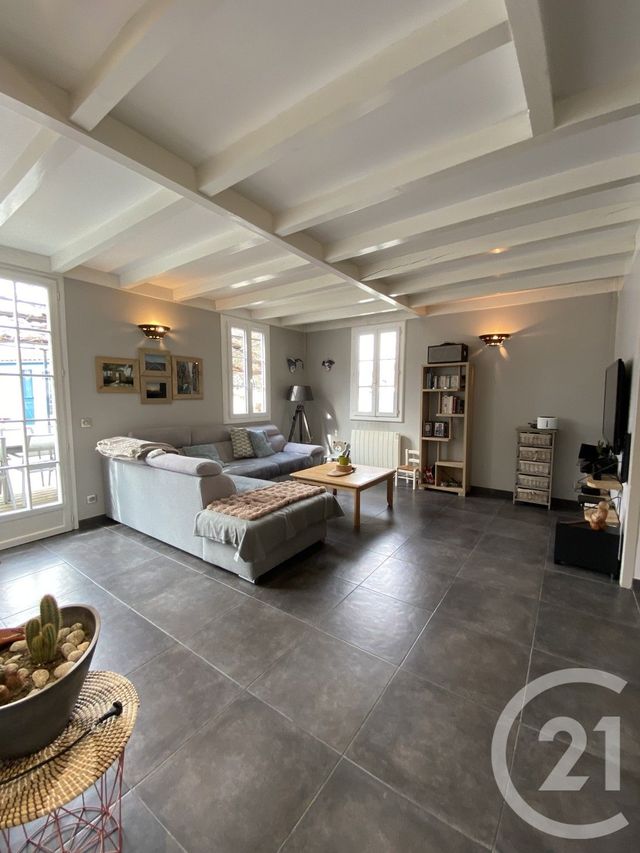 Maison &agrave; louer - 5 pi&egrave;ces - 117 m2 - Lescar - 64 - AQUITAINE