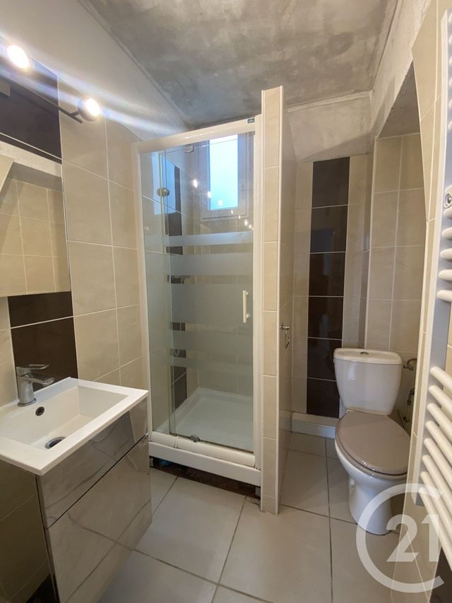 Appartement T2 &agrave; louer - 2 pi&egrave;ces - 36 m2 - Pau - 64 - AQUITAINE