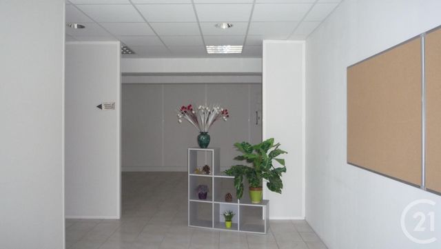 Appartement Local à louer - 4 pièces - 172 m2 - Bazas - 33 - AQUITAINE