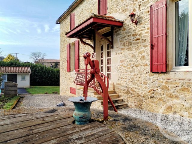 Maison à vendre - 7 pièces - 220 m2 - Langon - 33 - AQUITAINE