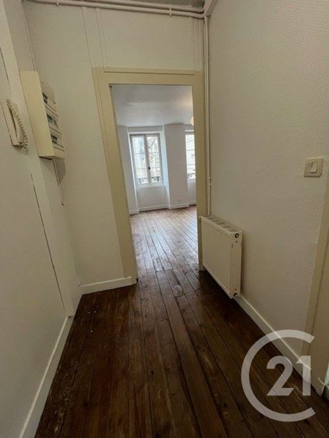 Maison &agrave; louer - 4 pi&egrave;ces - 93,11 m2 - La Reole - 33 - AQUITAINE