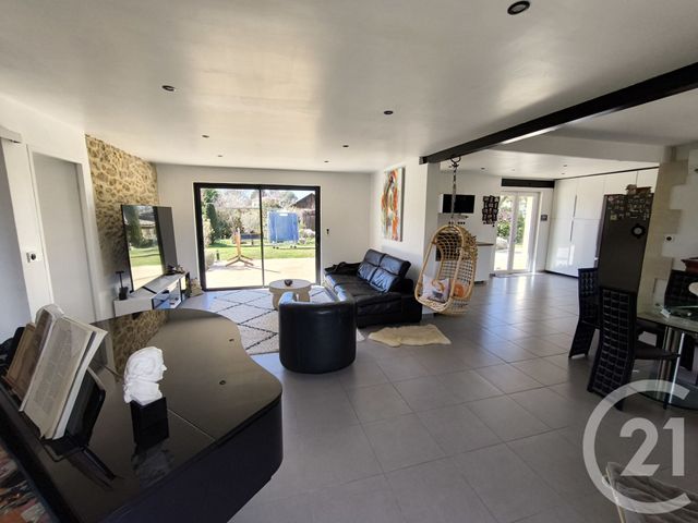 Maison à vendre - 8 pièces - 165 m2 - Noaillan - 33 - AQUITAINE