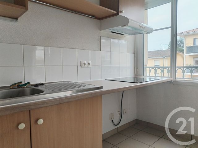 Appartement F2 à vendre - 2 pièces - 42,68 m2 - Gironde Sur Dropt - 33 - AQUITAINE
