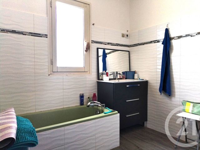 Maison à vendre - 3 pièces - 90 m2 - St Maixant - 33 - AQUITAINE