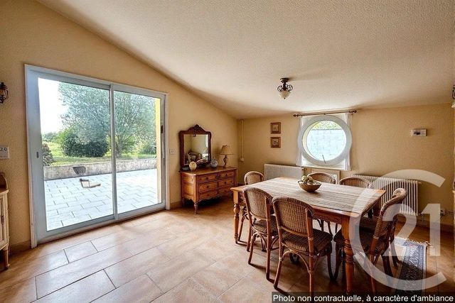 Maison à vendre - 8 pièces - 155 m2 - St Pierre De Mons - 33 - AQUITAINE